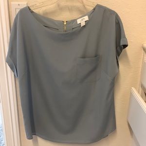 LOFT L blouse. Exposed gold zipper